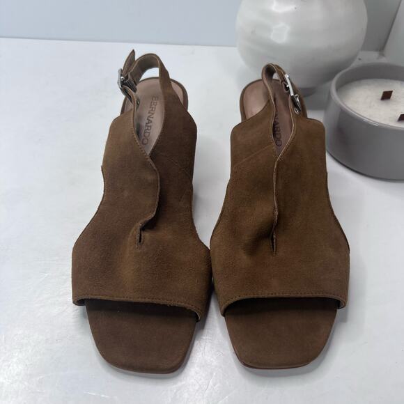 Bernardo Bedford Suede Slingback Sandals Square Toe Brown Women 8M Tried On - Picture 1 of 10